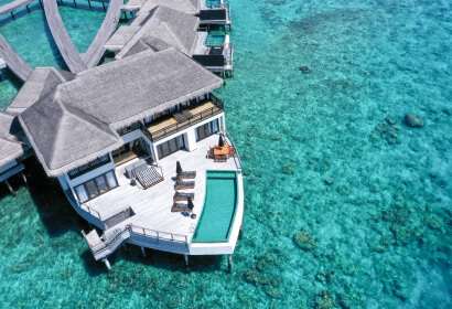 Beautiful Floating Villa on River